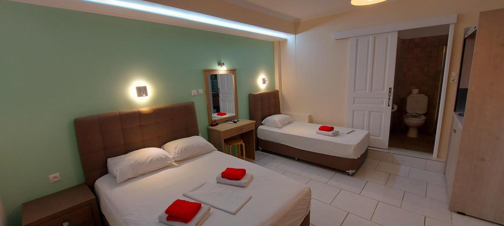 Mavra Hotel de apartamente 2*