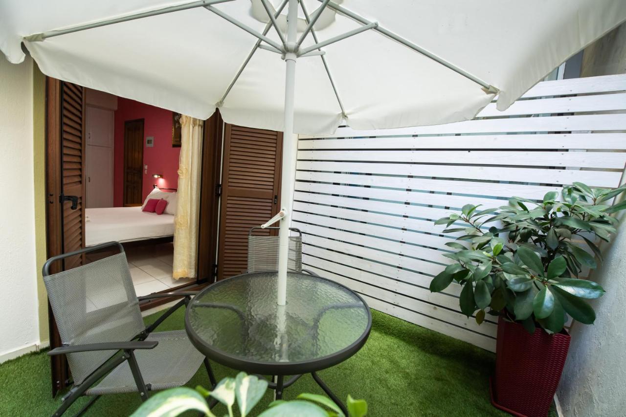 Hotel de apartamente Mavra Ligia